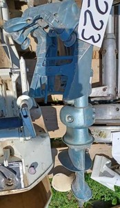 lot 223 image: Vintage Evinrude 10 hp. Outboard - Missing Metal Hood, Serial No. 10022-10861