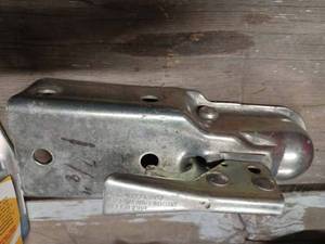 lot 433 image: Two New Quick-Lock Trailer Couplers One 2-inch and One 1 78-inch