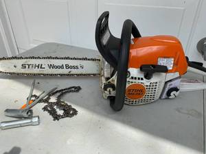 Stihl Chain Saw with Case