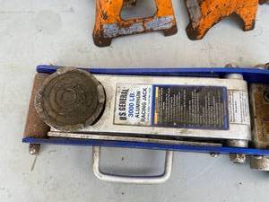 Jack Stands and Floor Jacks