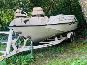 2003 Bass Tracker Deck Boat ADDED PHOTOS