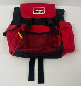 lot 8 image: Marlboro Backpack