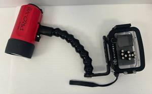 lot 14 image: Ikelite Underwater Camera Equipment Including Ikelite Pro-V8 led Light And JVC HD Memory Camera (Untested)
