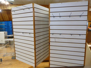 2 Rotating Display Stands
