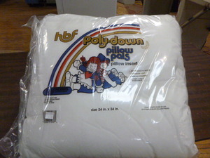 2 Poly-Down Pillow Inserts