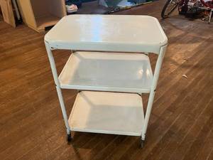 lot 51 image: Metal Cabinet on Wheels