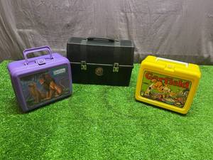 lot 73 image: Lunchboxes