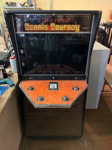 lot 80 image: Vintage Tennis Tourney Arcade Machine