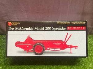 lot 112 image: Precision Series McCormick Model 200 Spreader