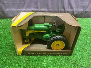 lot 114 image: John Deere 1958 Model 630 LP Tractor