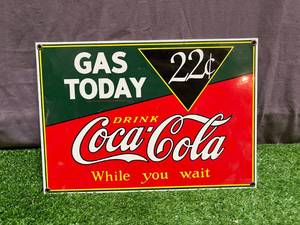 lot 187 image: Coca-Cola Ande Rooney Porcelain Sign