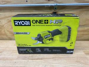 RYOBI ONE HP 18V Brushless Cordless Pruner with 2.0 Ah Battery and Charger