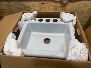 KOHLER Lot of 2- Evenweave 25 X 22 5-H U-Ctr Sinks (Model 14572-T3-W2)
