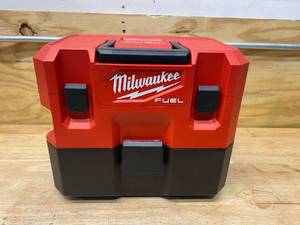 MILWAUKEE M12 FUEL 12-Volt Lithium-Ion Cordless 1.6 Gal. WetDry Vacuum (Tool-Only)
