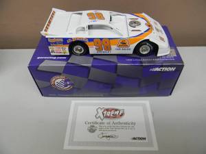 ACTION RACING 124 SCALE DIE-CAST - TONY STEWART 1998 DIRT CAR LIMITED EDITION Xtreme series WITH COA W249809308-1 - 1 OF 3000 - VERY COOL PIECE - NEW IN BOX - SEE PICTURES