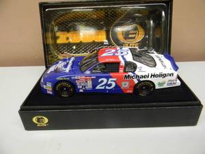 ACTION RACING 124 SCALE ELITE COLLECTIBLE - JERRY NADEUA #25 MICHAEL HOLIGAN ARM0ED FORCES  COAST GAURD 2000 MONTE CARLO LIMITED EDITION 400091 - 1 OF 1500 - AWESOME PIECE - NEW IN BOX - SEE PICTURES