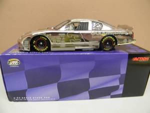 ACTION RACING 124 SCALE - DALE EARNHARDT 75TH NASCAR WIN #3 GM GOODWRENCH  2000 MONTE CARLO LIMITED EDITION - AWESOME PIECE - NEW IN BOX - SEE PICTURES