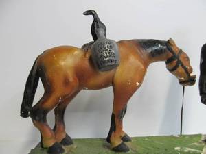 lot 3 image: Old Vintage GREEN RIVER WHISKEY Chalkware Advertising Display