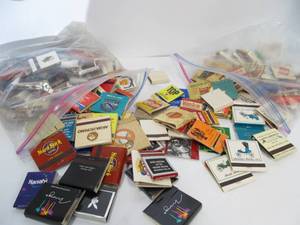 lot 36 image: Lot of Assorted Vintage Matchbooks
