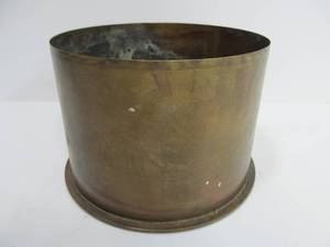 lot 61 image: Large Heavy Antique WW1 Artillery Shell Base