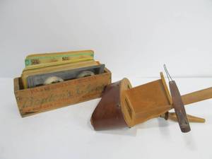lot 79 image: Antique Stereoviewer & Cards