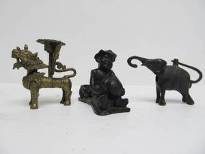 lot 105 image: 3 Small Oriental Bronze etc Figures