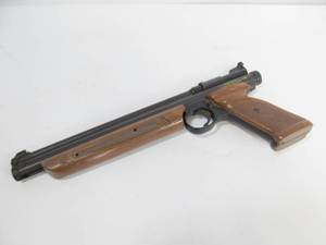 lot 131 image: Vintage CROSMAN American Classic Air Pistol