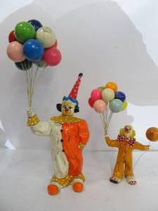 lot 150 image: 2 Vintage Paper Mache Clown Figures nwBalloons