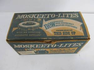 lot 154 image: NOS Vintage Moskeeto-Lites Jars wBox