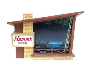 lot 1 image: Working Vintage HAMMS Starry Skies Lighted Beer Sign
