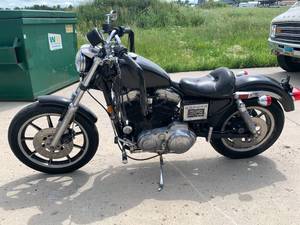 lot 1 image: 1992 Harley Davidson Sportster 1200 Motorcycle