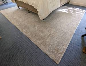 lot 13 image: Light Grey Ralph Lauren Area Rug