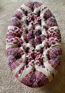 lot 81 image: Lovely Upholstered Footed Ottoman