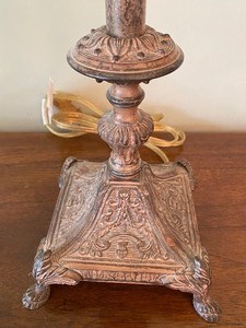lot 87 image: Pair of Beautiful Table Lamps