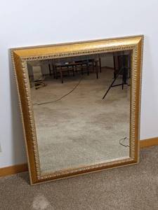 lot 57 image: Classic Wood Framed Hall Mirror