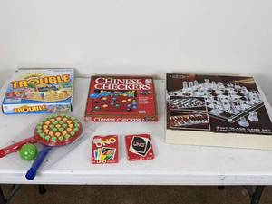 lot 60 image: Board Games Chinese Checkers, Uno, Popomatic, Chess, Etc. 