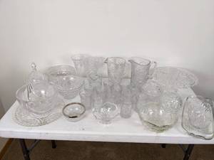 lot 69 image: Collection of Glass Pieces Punch Bowl, Pitchers, Cups, And More 