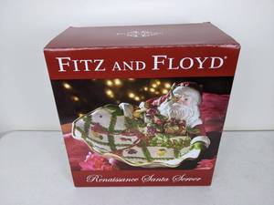 lot 92 image: Fitz and Floyd Renaissance Santa Server