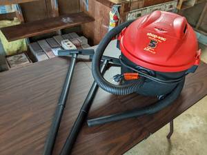 lot 185 image: Shop-Vac Wet Dry Vac Model 84M200
