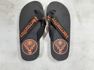 lot 12 image: New Jagermeister Flip Flops Size S (6-7)