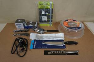 lot 70 image: Assorted Kitchen Products