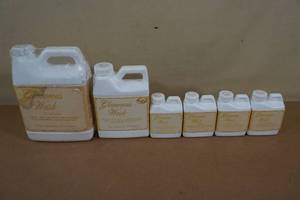 lot 75 image: Tyler Glamorous Wash Laundry Detergent