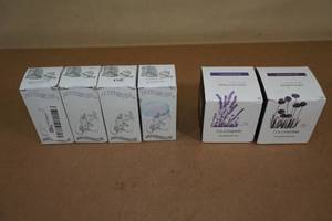 lot 79 image: Noodlers InkColorverse Fountain Pen Ink