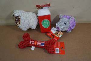 lot 91 image: Dog Toys -MediumSmall