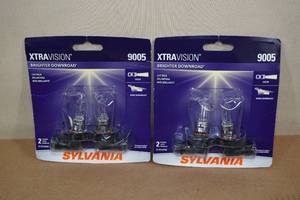 lot 202 image: Sylvania XtraVision 9005 Headlight Replacement Bulbs