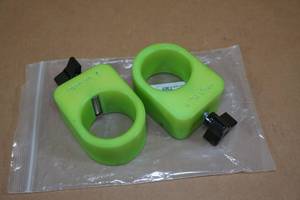 lot 204 image: Proloc 1 Olympic Quality Magnetic Barbell Clamps