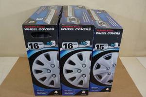 lot 233 image: Aftermarket Classic Series Wheel Covers