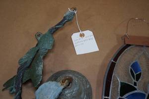 lot 244 image: Hummingbird Dcor - Cast Bell, Stained Glass