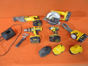 lot 61 image: 18v DeWalt Tools, Batteries, Charger