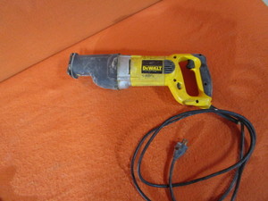 lot 68 image: DeWalt Sawzall